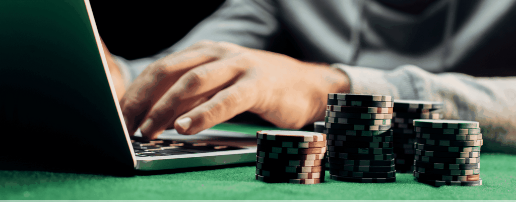 Comment les jeux multijoueurs redéfinissent les jackpots dans les casinos en ligne